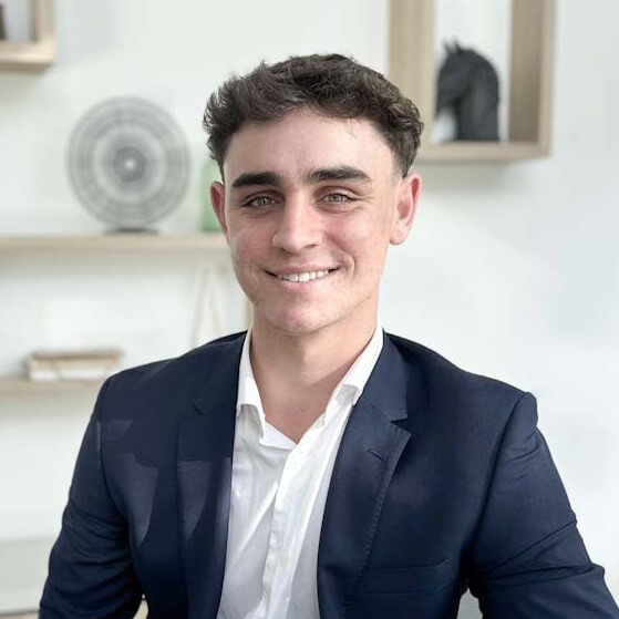 Aaron Robson-Sales Associate